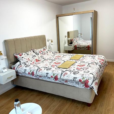 Central Residence Târgu Jiu Dış mekan fotoğraf